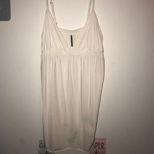 RN Convertible white v-neck halter